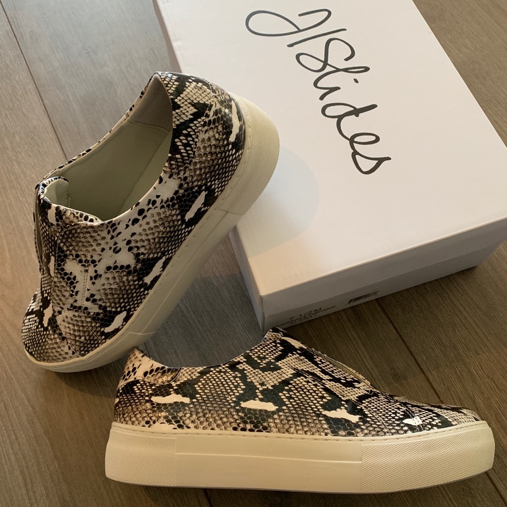•NEW• J Slides Platform Slip-On Sneaker